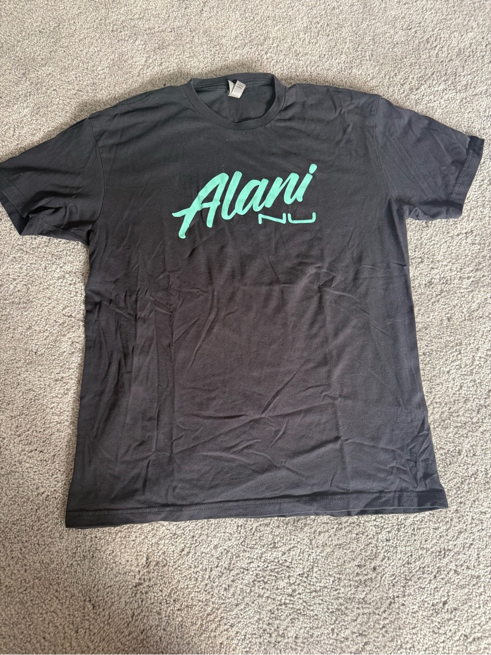 Alani T-Shirt